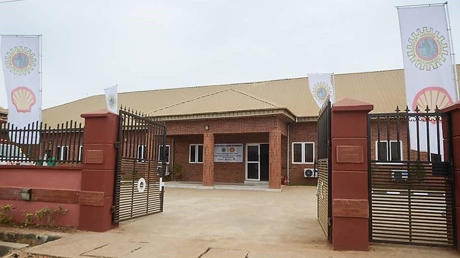 Ogijo Medical Centre, built, furnished and equipped by the Nigerian National Petroleum Corporation and Shell Nigeria Exploration and Production Company of Nigeria Limited.