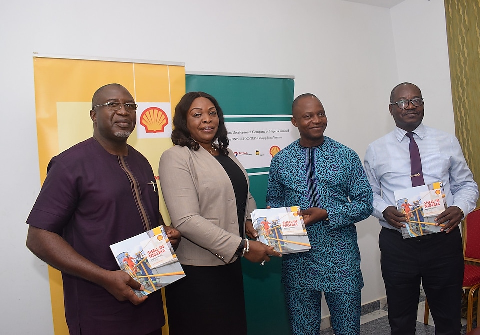 L-R:Head, Government and Community Relations, SPDC, Mr. Alaye Dokubo; SPDC Stakeholder Relations Manager, Dr Alice Ajeh; State Chairman, Nigeria Union of Journalists, Bayelsa State Council, Mr. John Angese and SPDC, Asset management Integration Lead, Mr Alo Edward.